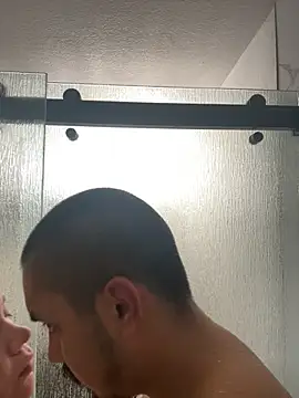 Snapshot of strawberry200512 chatting on November 23, 2025, 9:20 am strawberry200512 online show from November 23, 2025, 9:20 am