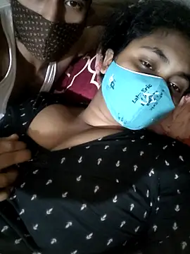 Snapshot of desiXcouple97 chatting on December 16, 2025, 5:40 pm desiXcouple97 online show from December 16, 2025, 5:40 pm