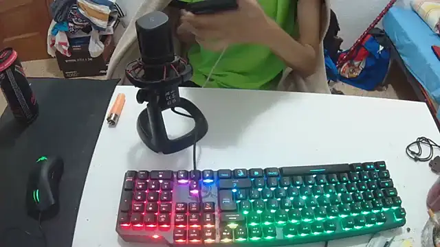 Calavera2001 online show from December 20, 2025, 11:34 pm