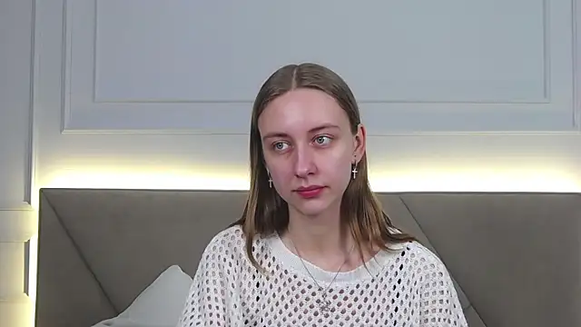 RachaelCute online show from November 28, 2025, 4:15 am