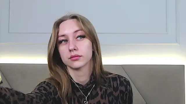 RachaelCute online show from December 20, 2025, 4:19 am