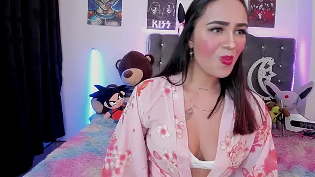 Snapshot of lunabritton1 chatting on December 15, 2025, 2:16 am lunabritton1 online show from December 15, 2025, 2:16 am