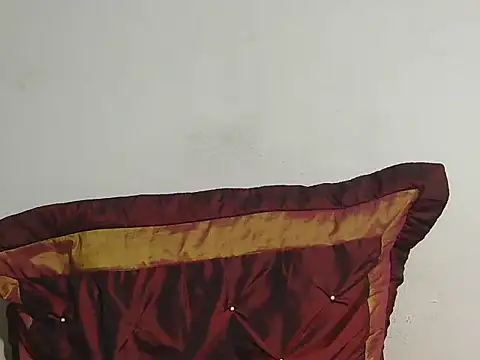 GucciladyXXXX online show from July 13, 2026, 6:11 pm