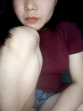 Snapshot of thuy-kieu chatting on March 23, 2026, 2:32 pm thuy-kieu online show from March 23, 2026, 2:32 pm