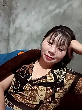 Snapshot of vangkt-cute chatting on February 11, 2026, 4:34 pm vangkt-cute online show from February 11, 2026, 4:34 pm