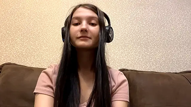 AurorAurora online show from November 29, 2025, 8:50 am