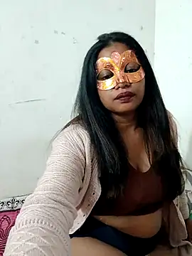 Snapshot of BloWJoB_QueeN chatting on November 10, 2025, 12:37 pm BloWJoB QueeN online show from November 10, 2025, 12:37 pm