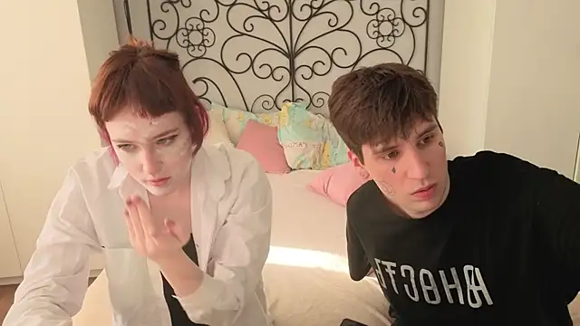 Danny loves Mary online show from April 3, 2026, 2:09 am