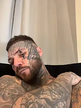 magicmichaell online show from March 17, 2026, 9:34 am