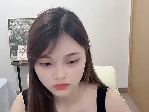 Snapshot of xiao-1 chatting on November 11, 2025, 10:37 am xiao-1 online show from November 11, 2025, 10:37 am