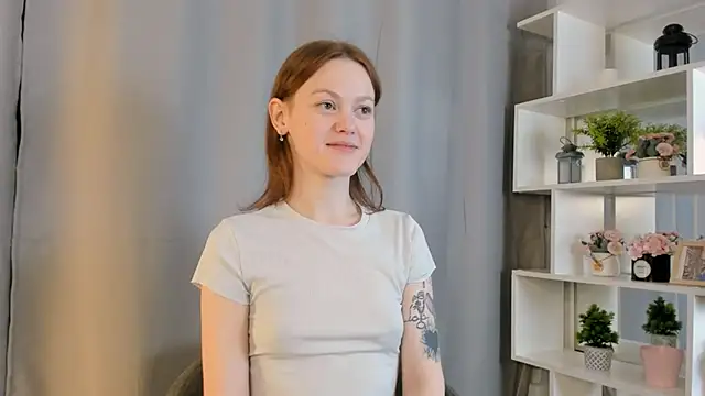 Snapshot of KendaKrech chatting on November 11, 2025, 3:45 pm KendaKrech online show from November 11, 2025, 3:45 pm