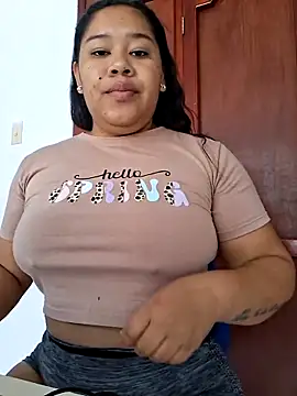 Sarahy- online show from April 23, 2026, 1:57 pm