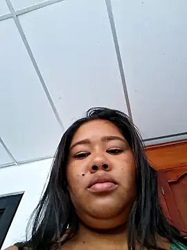 Snapshot of Sarahy- chatting on June 7, 2026, 2:54 pm Sarahy- online show from June 7, 2026, 2:54 pm
