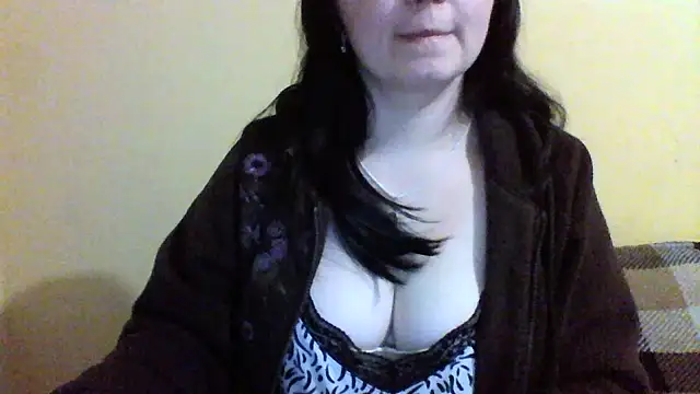 Snapshot of Vitalina282128 chatting on January 31, 2026, 8:29 pm Vitalina282128 online show from January 31, 2026, 8:29 pm