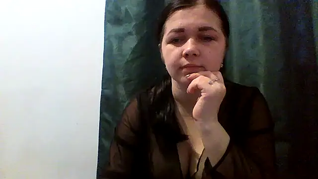 Snapshot of Vitalina282128 chatting on February 25, 2026, 12:37 pm Vitalina282128 online show from February 25, 2026, 12:37 pm