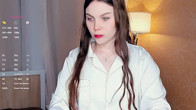 Snapshot of BelvaCaimi chatting on December 16, 2025, 6:07 am BelvaCaimi online show from December 16, 2025, 6:07 am