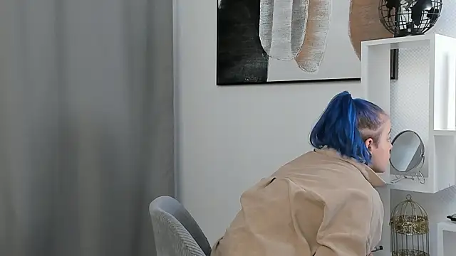 Snapshot of CaroleeSchlegel chatting on November 11, 2025, 2:39 pm CaroleeSchlegel online show from November 11, 2025, 2:39 pm