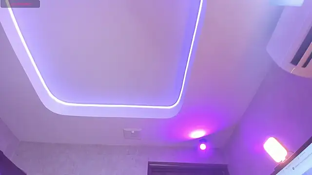 Snapshot of jesssie_lee chatting on November 24, 2025, 10:09 pm jesssie lee online show from November 24, 2025, 10:09 pm