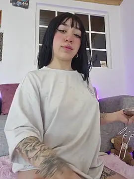 dirty diiana online show from November 20, 2025, 10:04 am