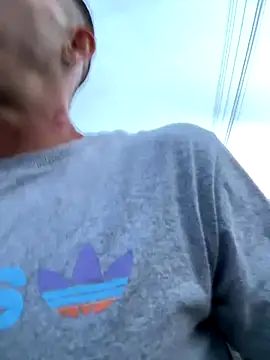 Lucasjandre online show from December 19, 2025, 9:44 pm