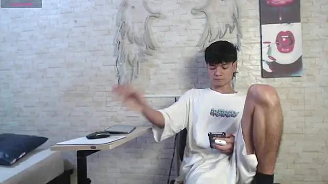 axel milo kairo and noa online show from February 20, 2026, 3:56 pm