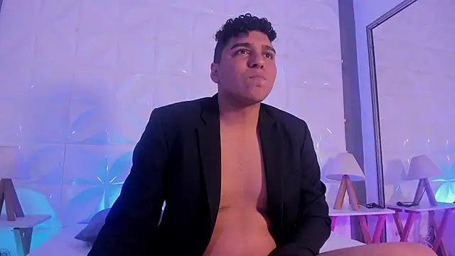 Snapshot of Tony_Rios_ chatting on November 13, 2025, 5:28 am Tony Rios online show from November 13, 2025, 5:28 am