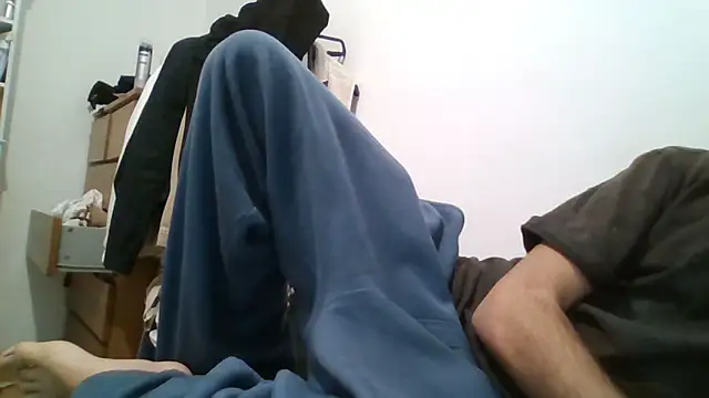 Snapshot of Thisispikachu chatting on March 24, 2026, 5:29 pm Thisispikachu online show from March 24, 2026, 5:29 pm