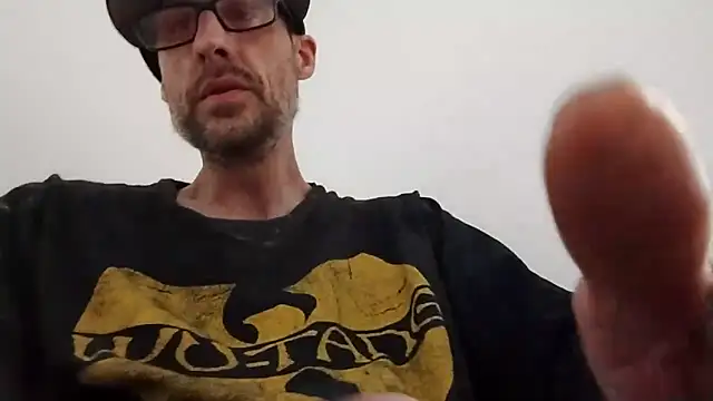 Snapshot of SeeledTemblor chatting on March 30, 2026, 1:50 am SeeledTemblor online show from March 30, 2026, 1:50 am