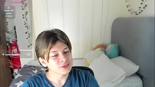 Felix kitty online show from January 10, 2026, 7:26 pm