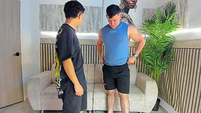 Justingsex1 online show from November 27, 2025, 5:42 am