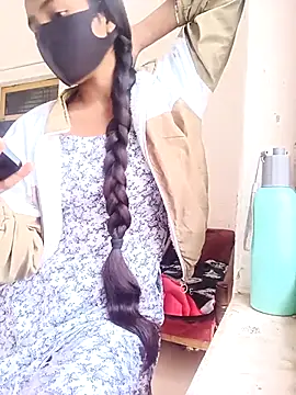 Riya 917 online show from February 9, 2026, 7:01 am