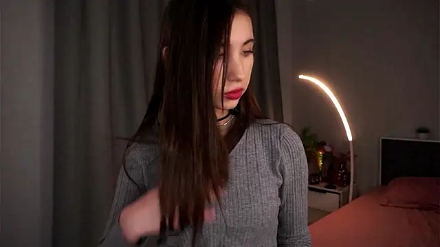 NanceeWestaway online show from March 1, 2026, 6:54 pm