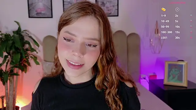 sienna bloo online show from December 16, 2025, 1:49 pm