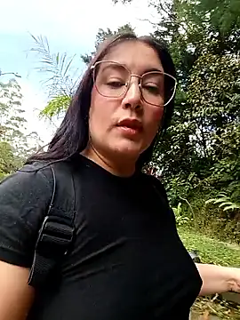 SaloGray8 online show from April 24, 2026, 3:36 pm