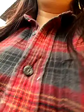 Snapshot of SaloGray8 chatting on July 1, 2026, 12:40 pm SaloGray8 online show from July 1, 2026, 12:40 pm