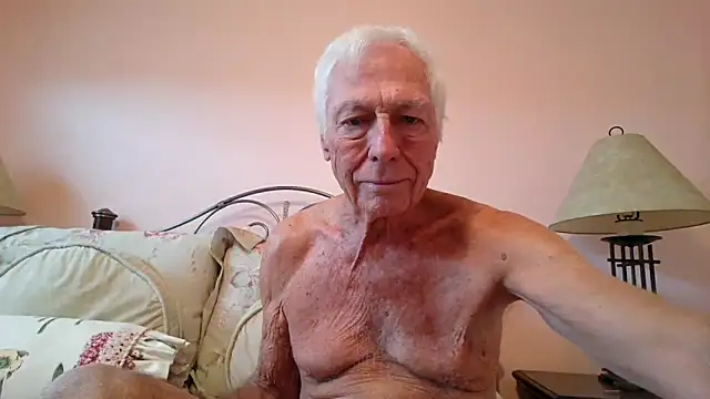 Snapshot of capttp chatting on November 21, 2025, 4:05 pm capttp online show from November 21, 2025, 4:05 pm