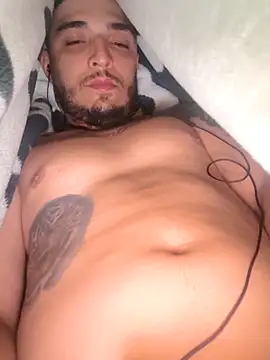 Snapshot of mohamedkarimm chatting on December 3, 2025, 5:59 am mohamedkarimm online show from December 3, 2025, 5:59 am