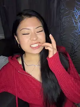 Cutejulia1 online show from November 18, 2025, 6:01 pm