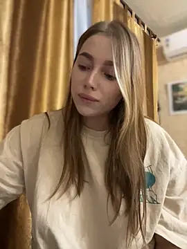 Snapshot of Mi_mill chatting on November 12, 2025, 1:00 pm Mi mill online show from November 12, 2025, 1:00 pm