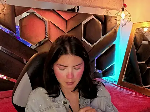 Brandy collinss online show from April 5, 2026, 4:59 pm