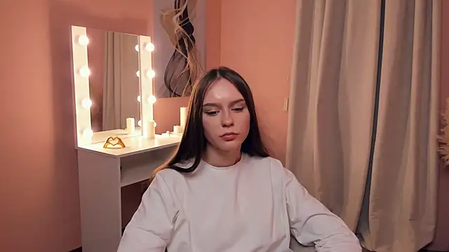 Snapshot of KattieCoron chatting on November 13, 2025, 3:55 pm KattieCoron online show from November 13, 2025, 3:55 pm