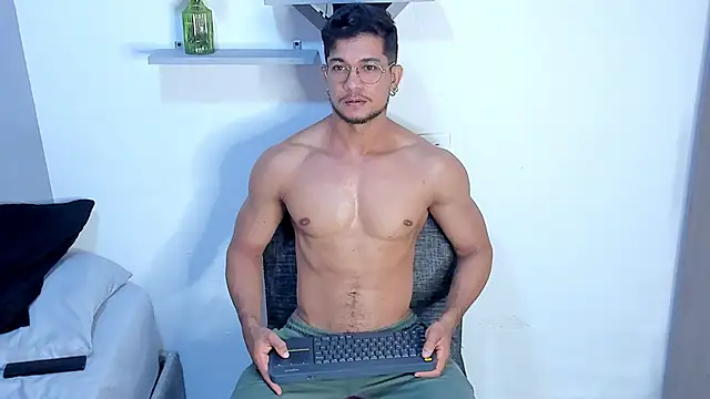 Nolan joness online show from June 16, 2026, 2:25 am