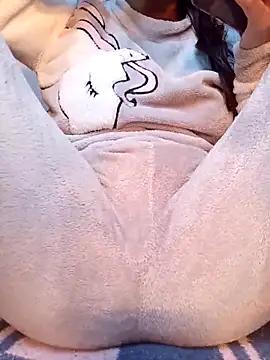 Snapshot of sexyboomba chatting on December 17, 2025, 1:06 pm sexyboomba online show from December 17, 2025, 1:06 pm