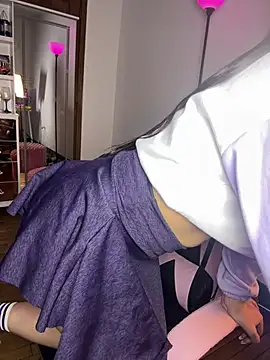 Hannaah wood online show from January 8, 2026, 12:57 am