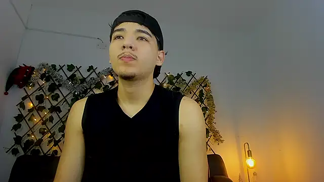 tiven-prince online show from December 21, 2025, 11:45 pm