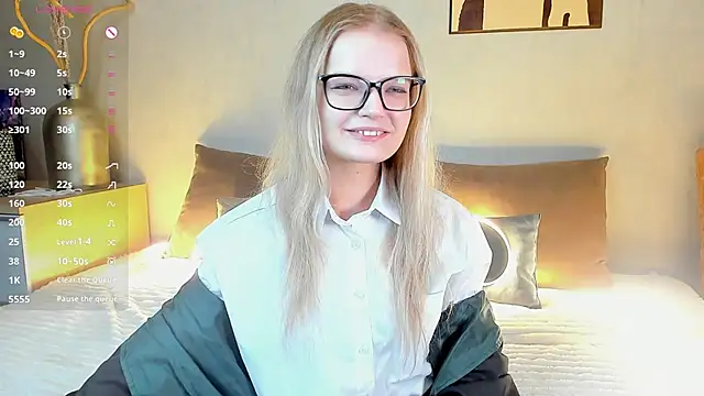 MicheleHonas online show from December 16, 2025, 6:46 pm