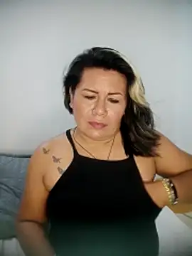 angi daw online show from February 11, 2026, 1:43 am