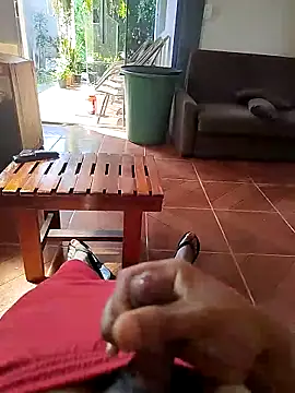 Snapshot of adventon chatting on December 18, 2025, 12:11 pm adventon online show from December 18, 2025, 12:11 pm