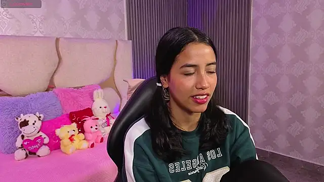 Snapshot of Joselyn_tay chatting on May 13, 2026, 1:19 pm Joselyn tay online show from May 13, 2026, 1:19 pm