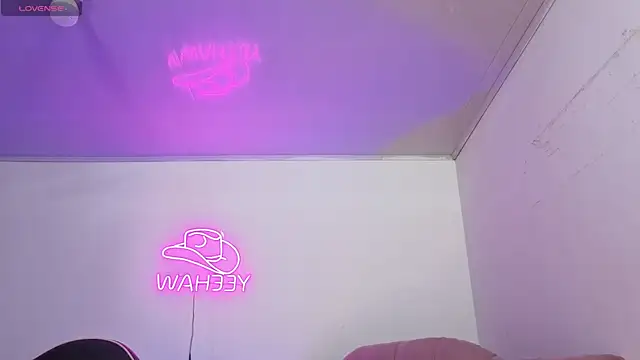 Snapshot of ISABELA_TAY chatting on April 28, 2026, 11:37 am ISABELA TAY online show from April 28, 2026, 11:37 am